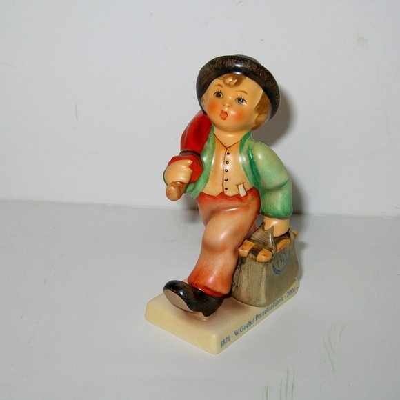 Hummel Figurine "MERRY WANDERER" #11 2/0 TMK8 130 Years Goebel Porzellanfabrik C - Picture 1 of 6